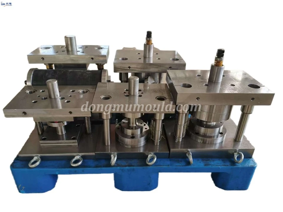 Precision Metal Progressive Die Stamping Molds, Deep Drawing Molds, And Die Tools factory